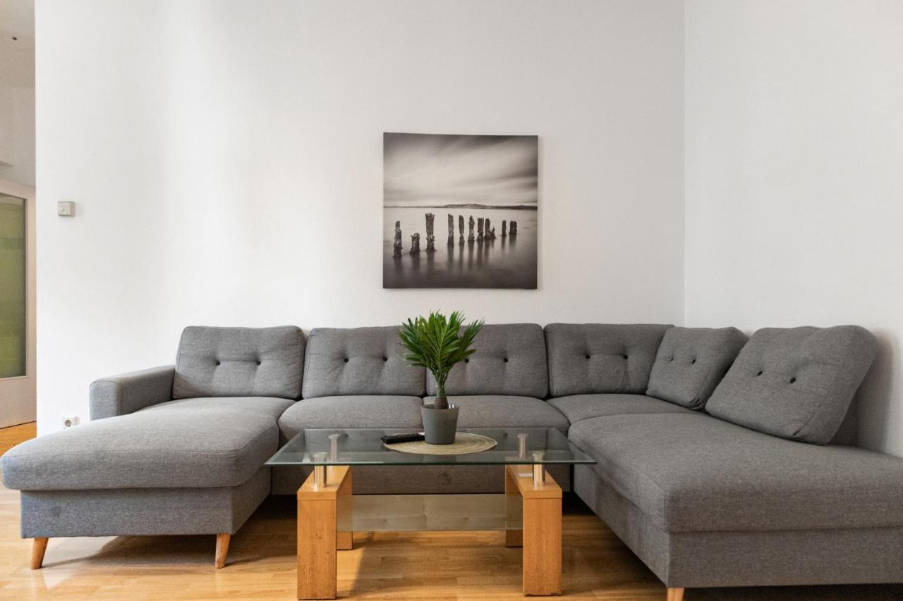 Welcoming 3Br Budget Apt. Well Connected Βιέννη Εξωτερικό φωτογραφία